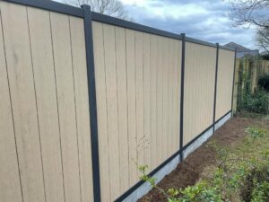 TraumGarten WPC Classic Zand met verticale montage