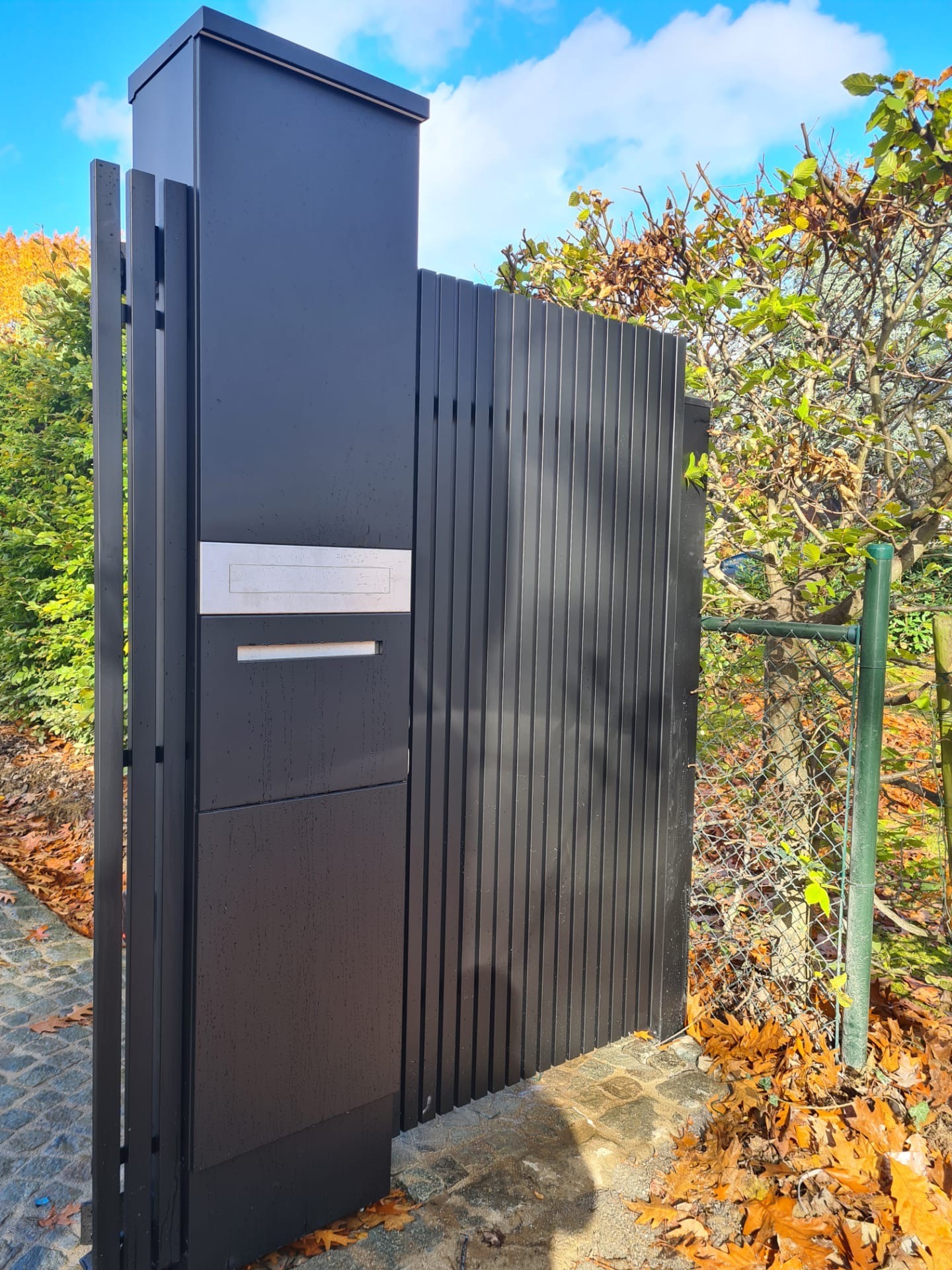 AW10.76 enkel poortje met brievenbusconsole