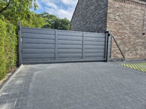 AW 10.228 schuifpoort (dichte uitvoering)