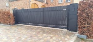 AW 10.76 schuifpoort met brievenbusconsole